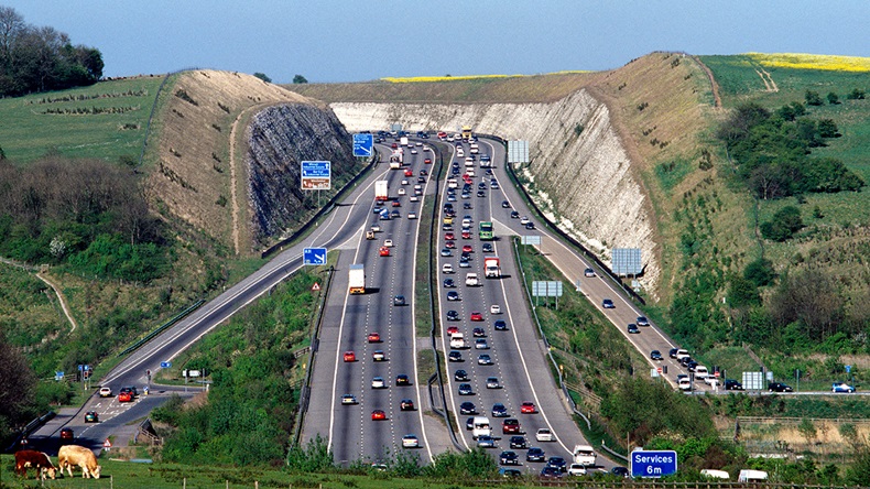 Motorway (Peter Phipp/Travelshots.com/Alamy Stock Photo)